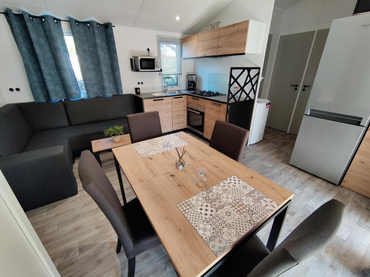 Bungalows En 3Ch 8 Couchages 732 Ou 4Ch En 10 Couchages 828 Ocean Gastes Zewnętrze zdjęcie