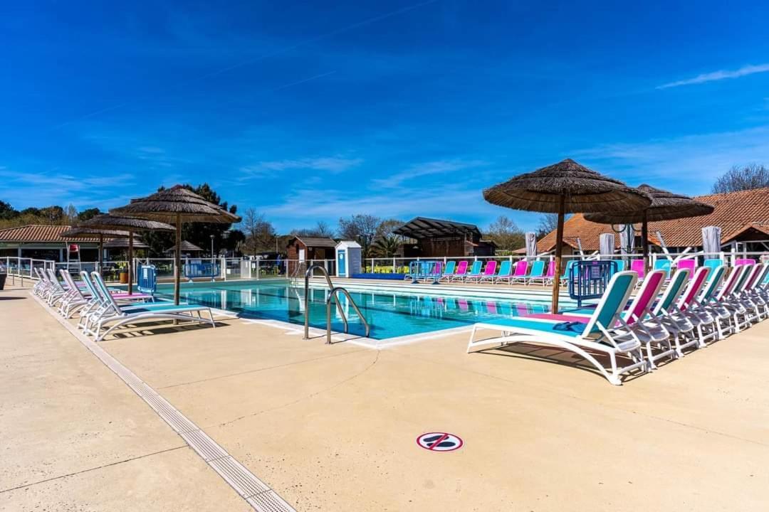 Bungalows En 3Ch 8 Couchages 732 Ou 4Ch En 10 Couchages 828 Ocean Gastes Zewnętrze zdjęcie